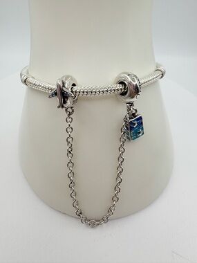 Manifesting Travel Safety Chain